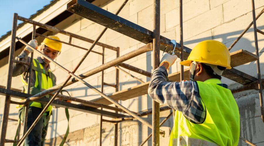 Professional gutter cleaning in Krypton, KY